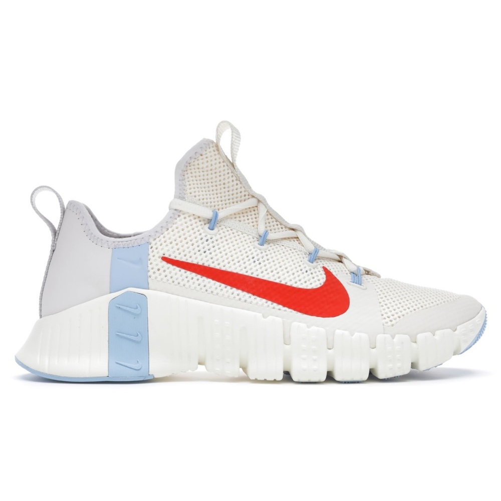 Nike Metcon 3 Pale Ivoryvast Greypsychic Sneaker (Sold out color, Very rare)